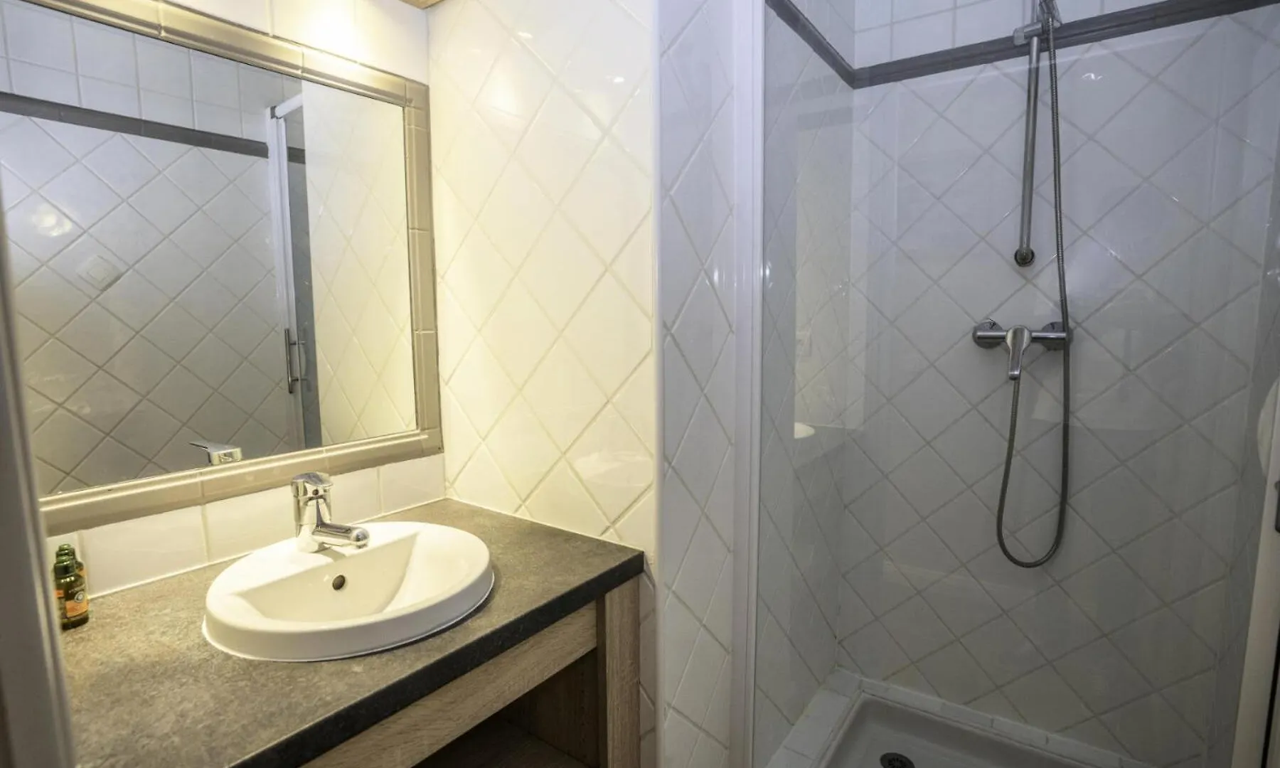 Apartment Chalet Rosael - Grand Appartement Cocooning Familial Plein Sud Mae-2981 Val Thorens